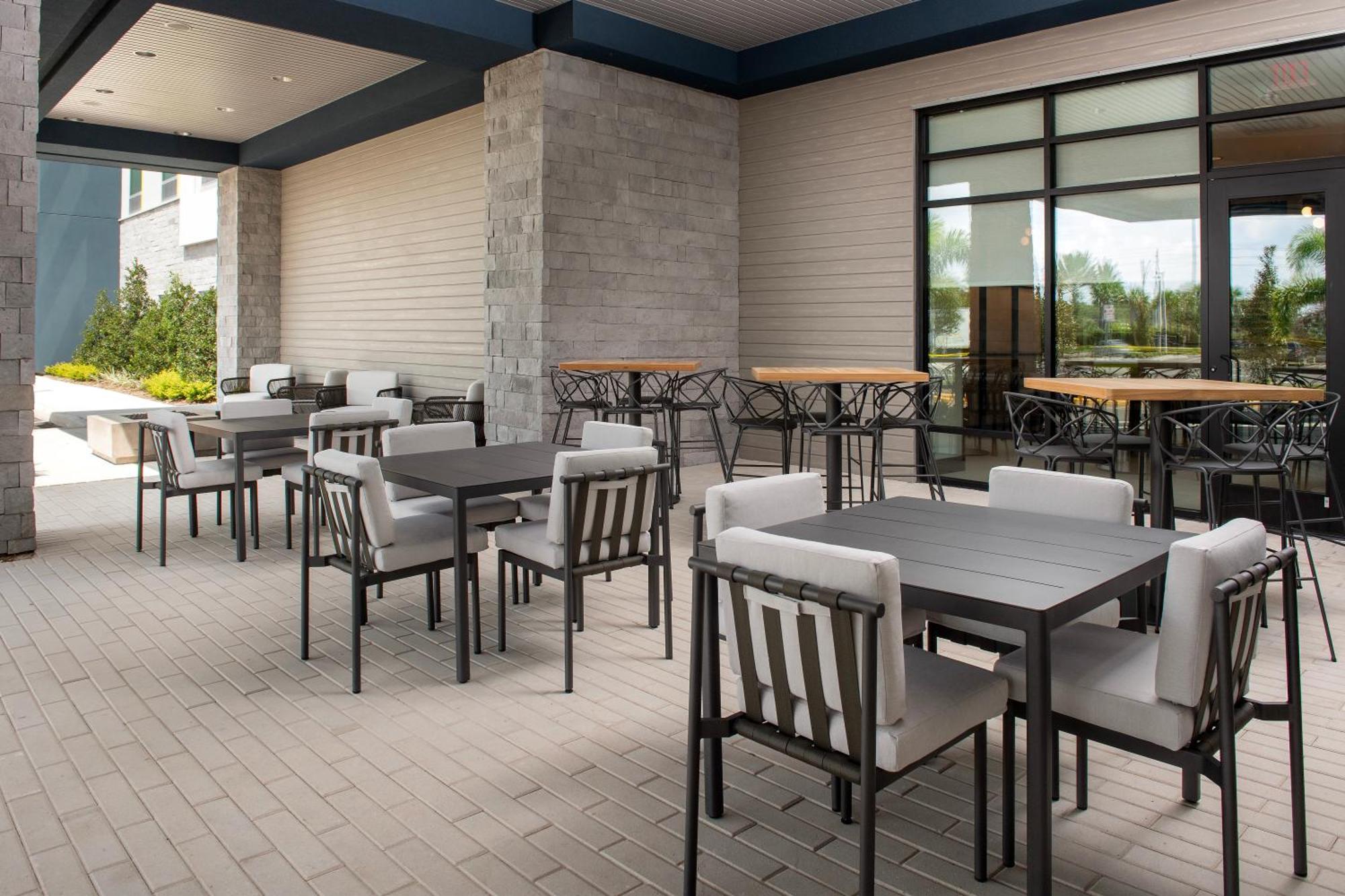 Hampton Inn Orlando Southeast Nona Narcoossee ภายนอก รูปภาพ